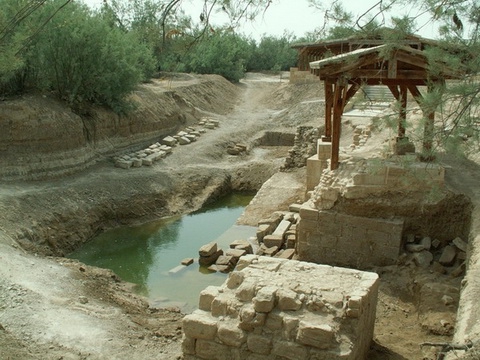Место Крещения Иисуса Христа в Иордании в старом русле реки Иордан